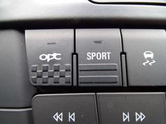 Fahrzeugabbildung Opel Insignia OPC 4x4  **1-HAND / SCHECKHEFTGEPFLEGT*