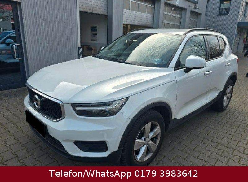 Volvo XC 40 XC40 Momentum Core 2WD