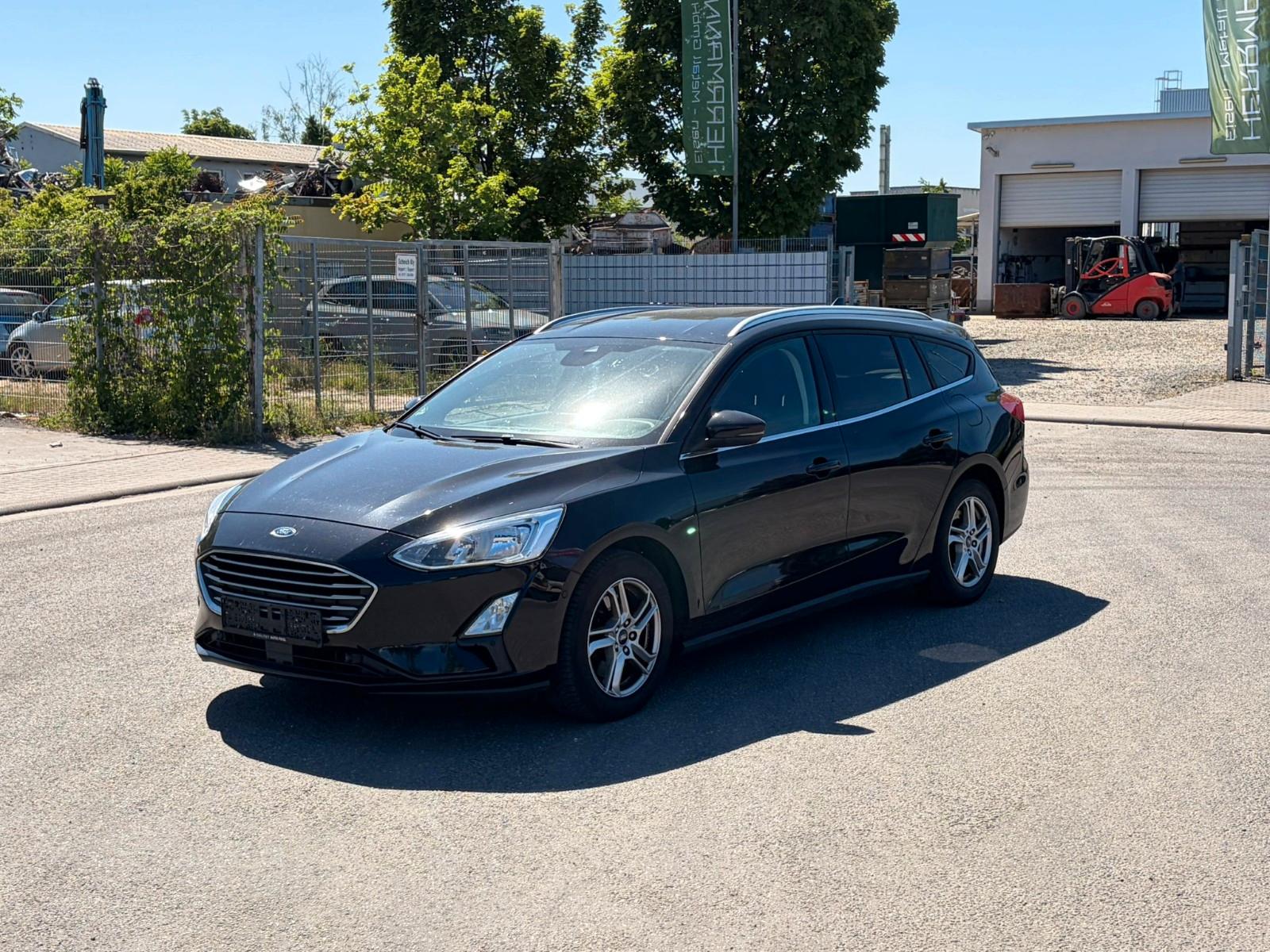 Ford Focus Turnier Cool & Connect/Kamera/Carplay/SHZ