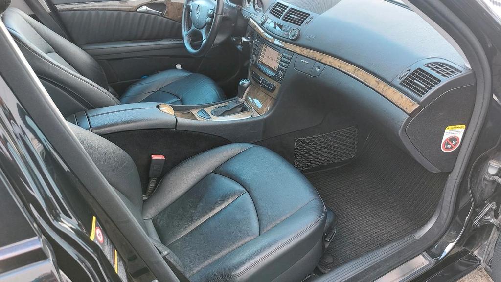 Mercedes-Benz E 280