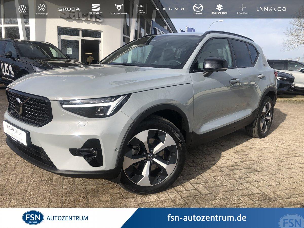 Volvo XC40 B3 Plus Dark