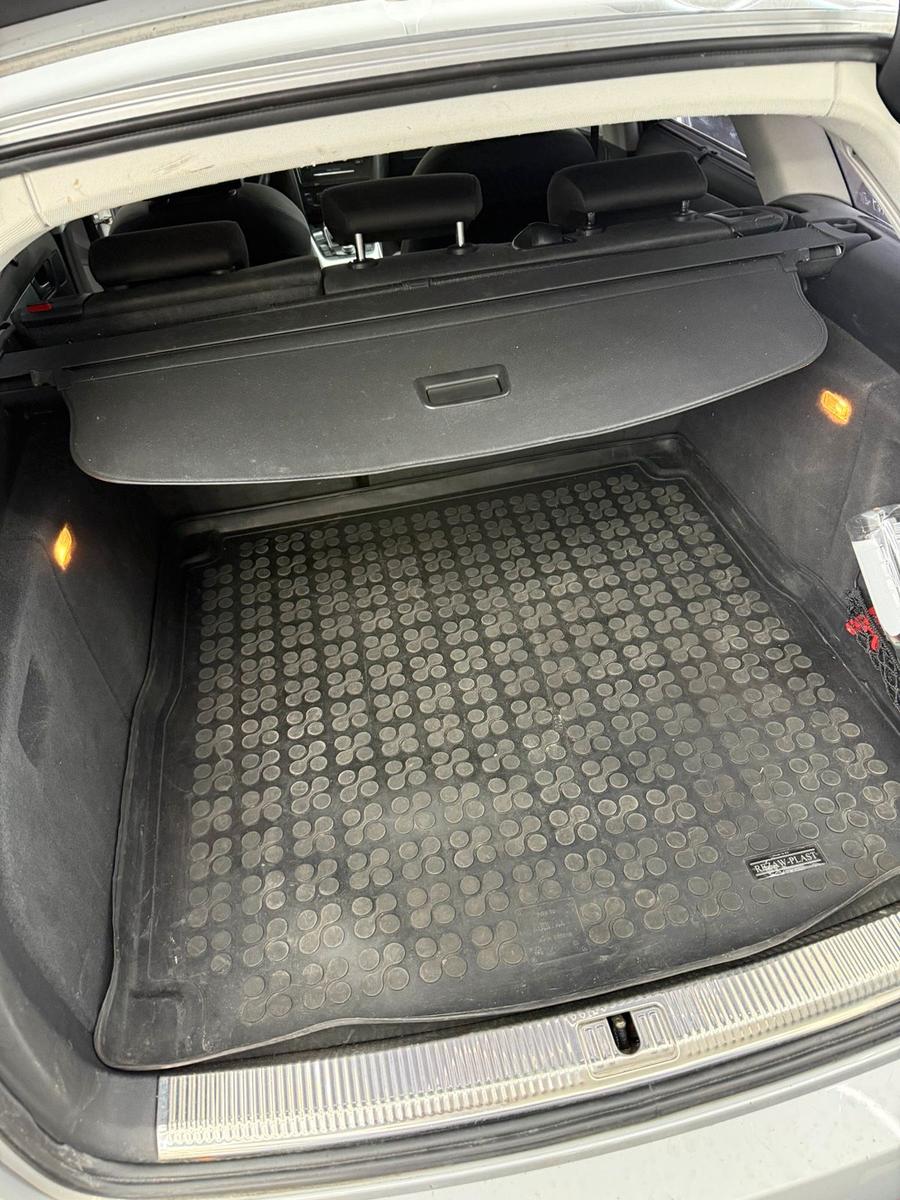 Audi A4 2012 — photo 6