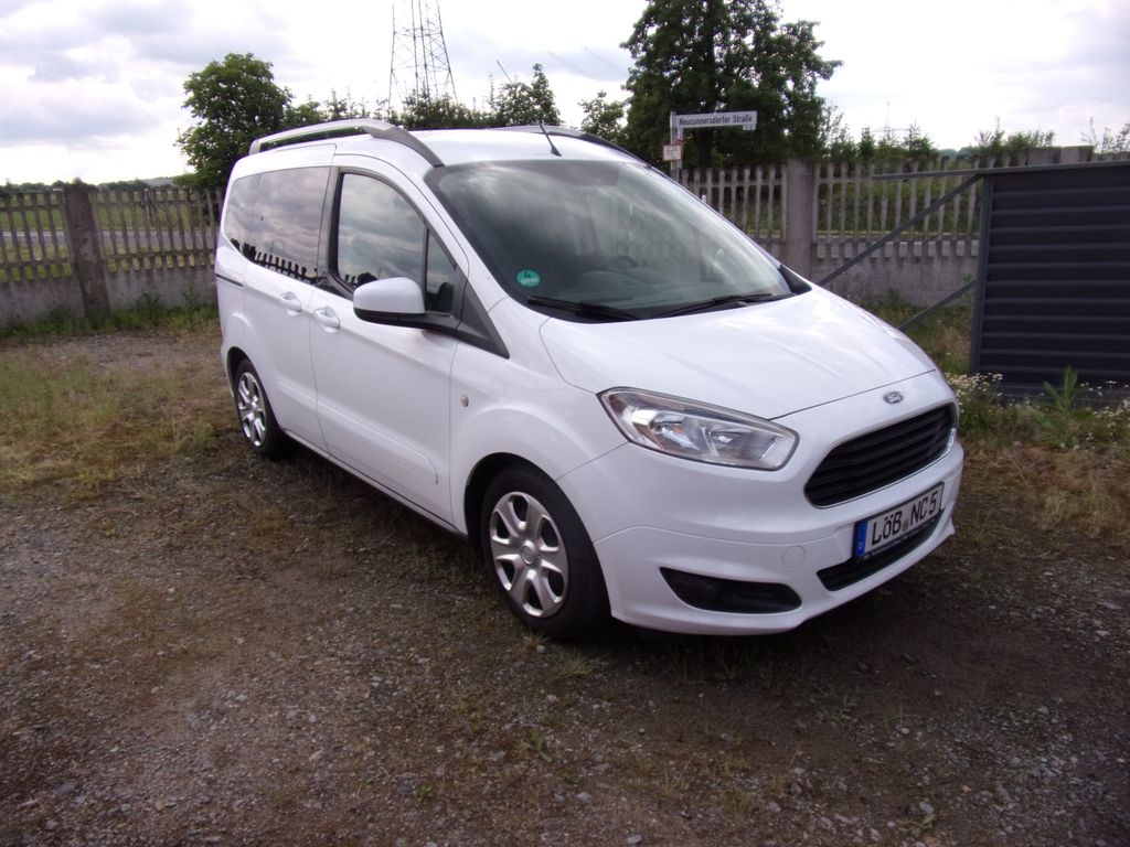 Image of Ford Tourneo Courier