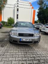 Audi A4 2.4 multitronic Avant - - Audi A4 aus 2003: Kombi