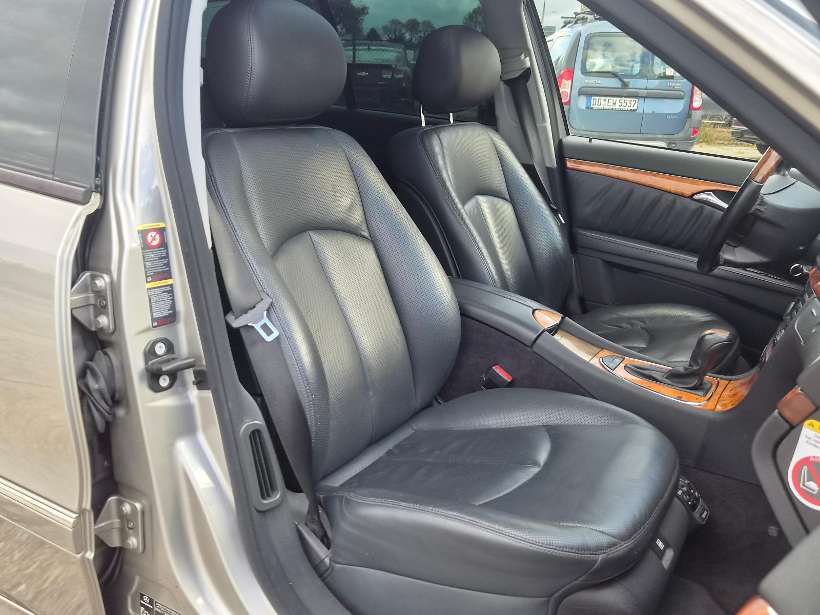Mercedes-Benz E350 2005 — photo 21