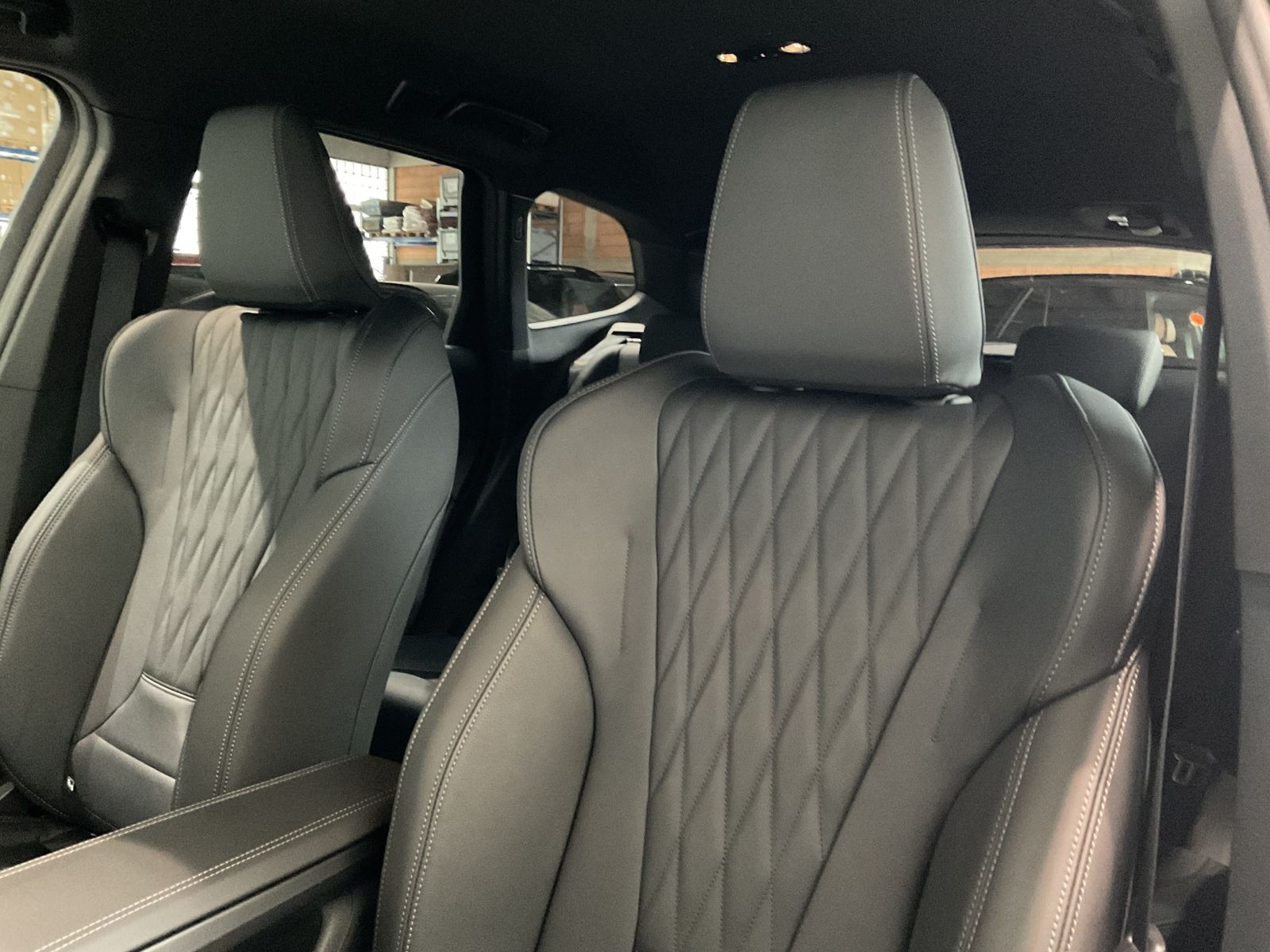 Fahrzeugabbildung BMW X1 xDrive25e M Sportpaket Head-Up HK HiFi