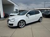 Volkswagen Golf V 2.0 GTI DSG - Volkswagen Golf aus 2005: GTI