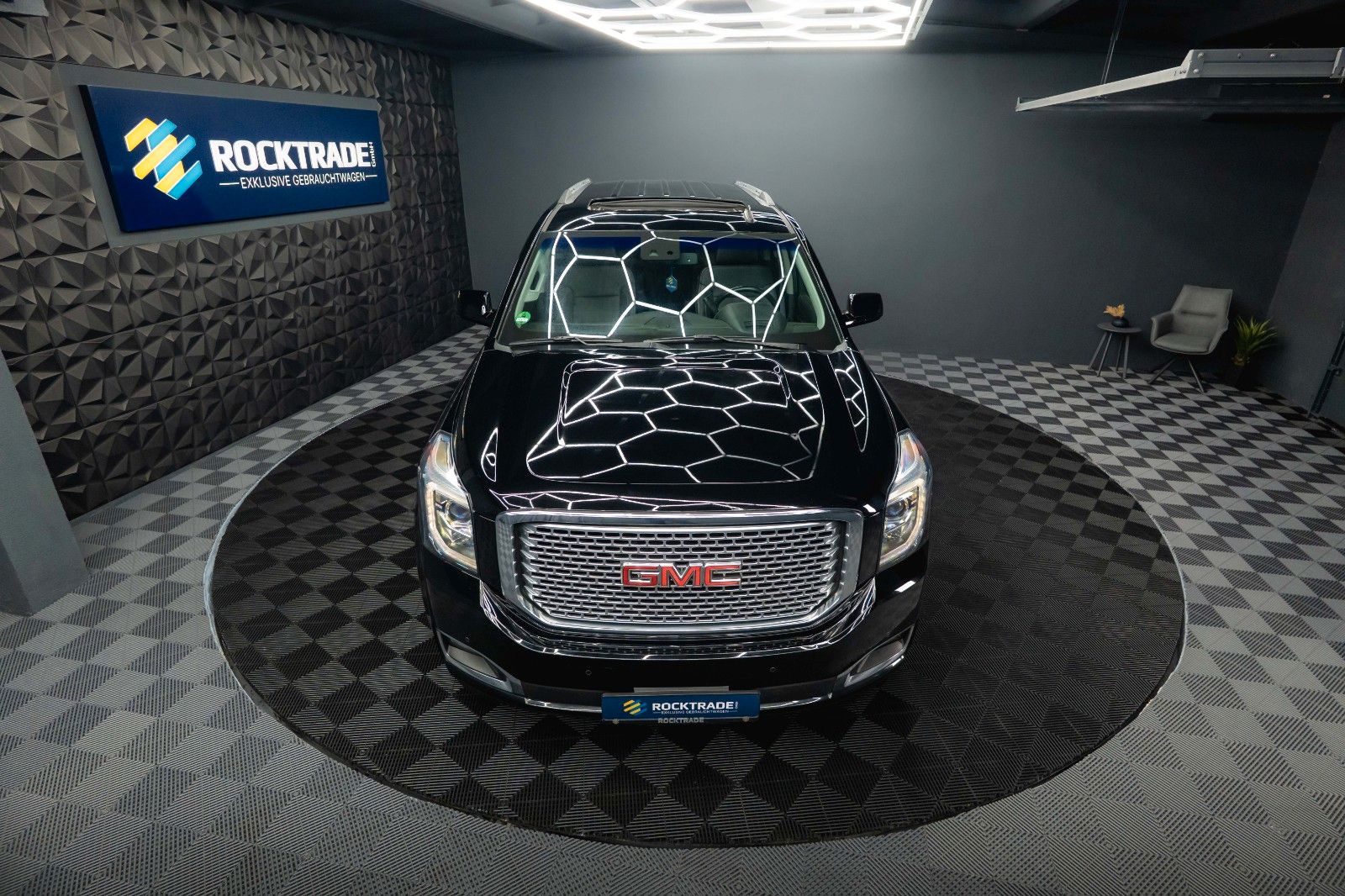 Fahrzeugabbildung GMC Yukon 6.2 V8 DENALI 4x4 LED *Unfallfrei*TV*ACC*