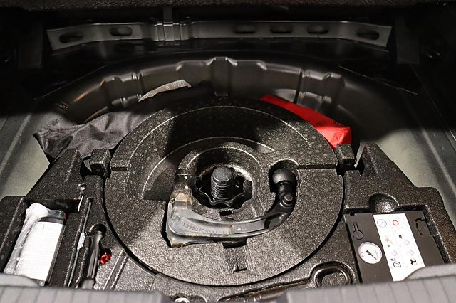 T-Roc Style 1.0 TSI BlackStyle AHK Winterr. ACC 