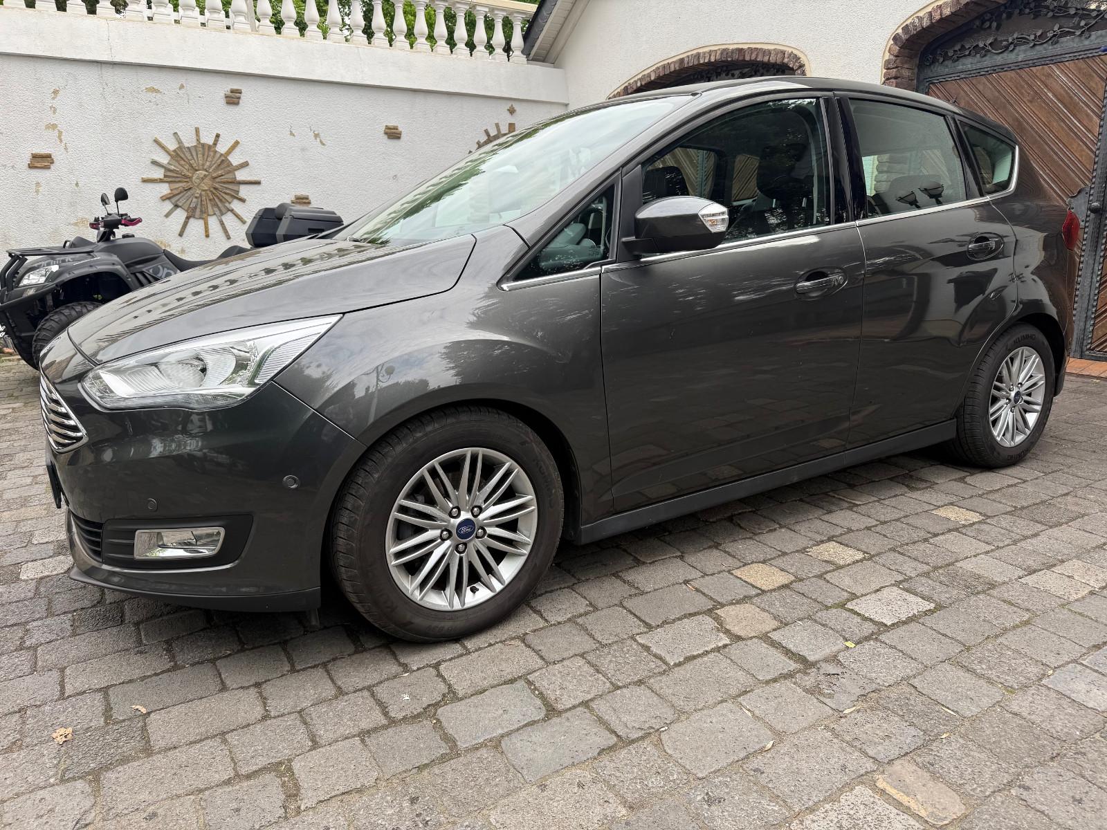 Ford C-Max Titanium 1Hd Leder NAVI Scheckh. PDC TOP