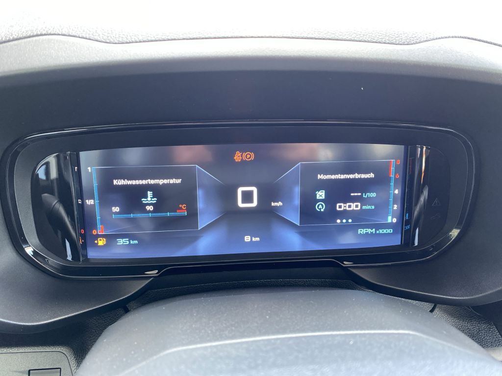 Fahrzeugabbildung Citroën Berlingo M Benzin 110 PLUS *Sitzh.*Cam*Klimaau.*
