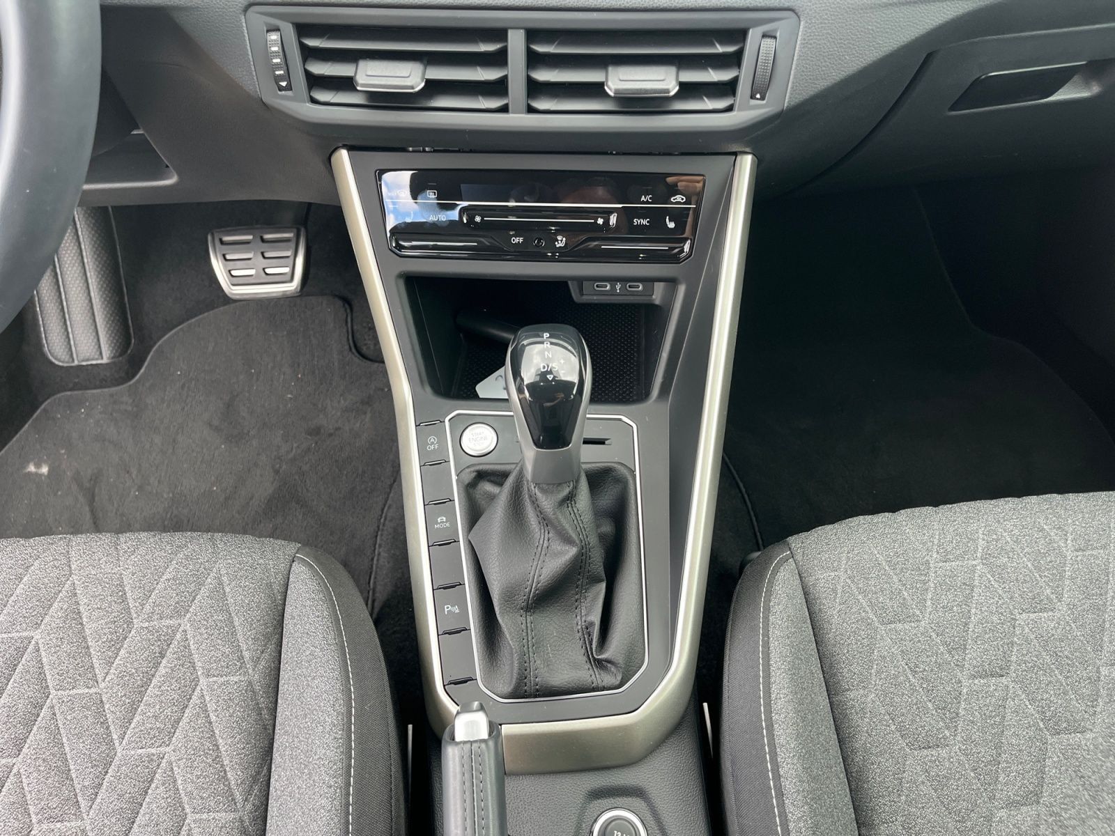 Volkswagen Taigo - Bild 12