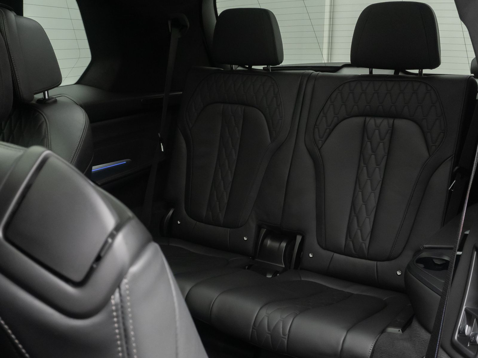 Fahrzeugabbildung BMW X7 M60i xD 360°SkyLounge Individual-Voll 23Zoll