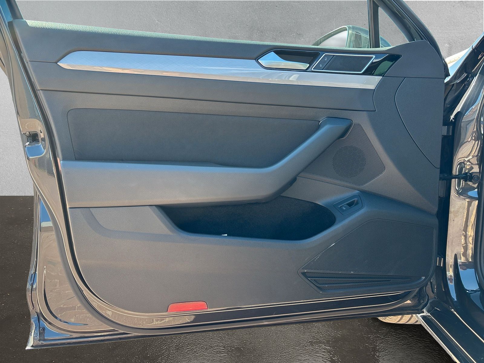 Fahrzeugabbildung Volkswagen Passat Variant Business 2.0 TDI DSG RFK App-Conn