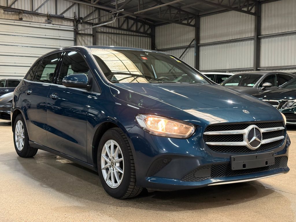 Image of Mercedes-Benz B 180