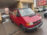 Volkswagen T4 Transporter 1.Hand neu TÜV - Volkswagen T4 andere aus 2001