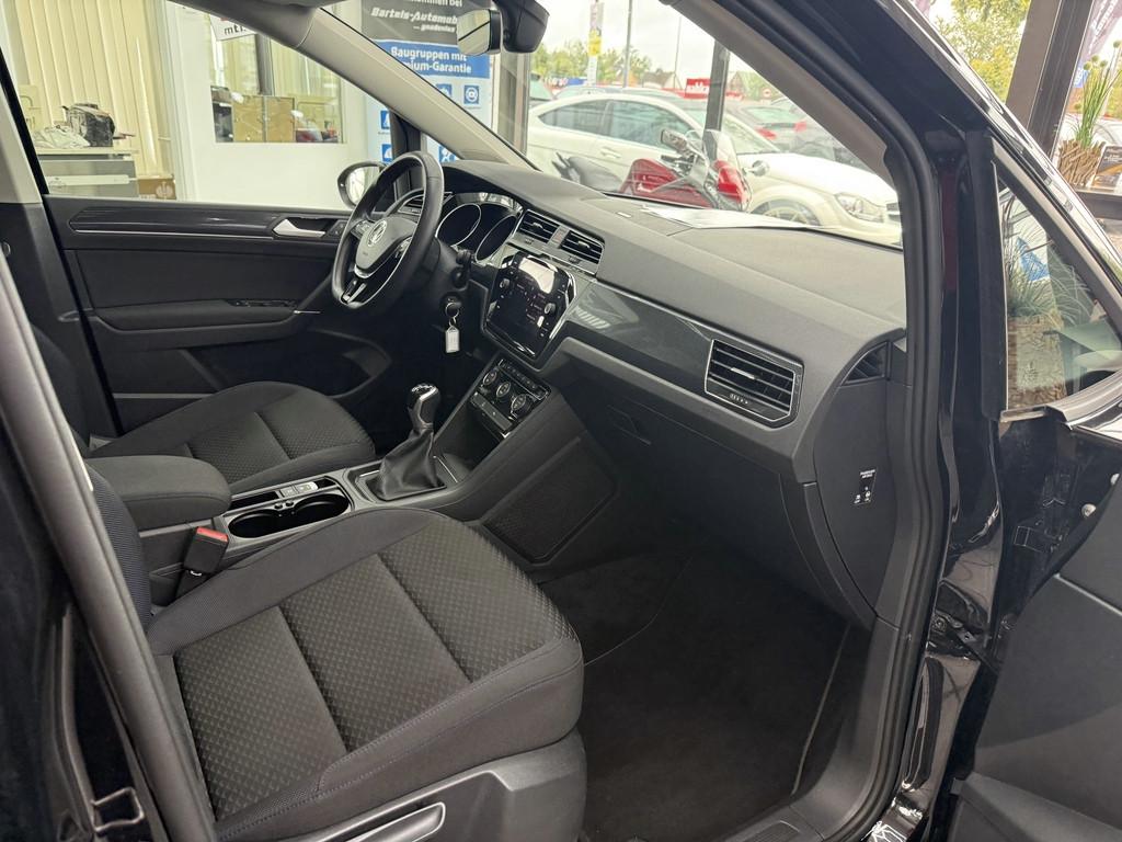 Volkswagen Touran 2.0 TDI United, 7-Sitzer, Navi, Pano, AHK, миниатюра 25