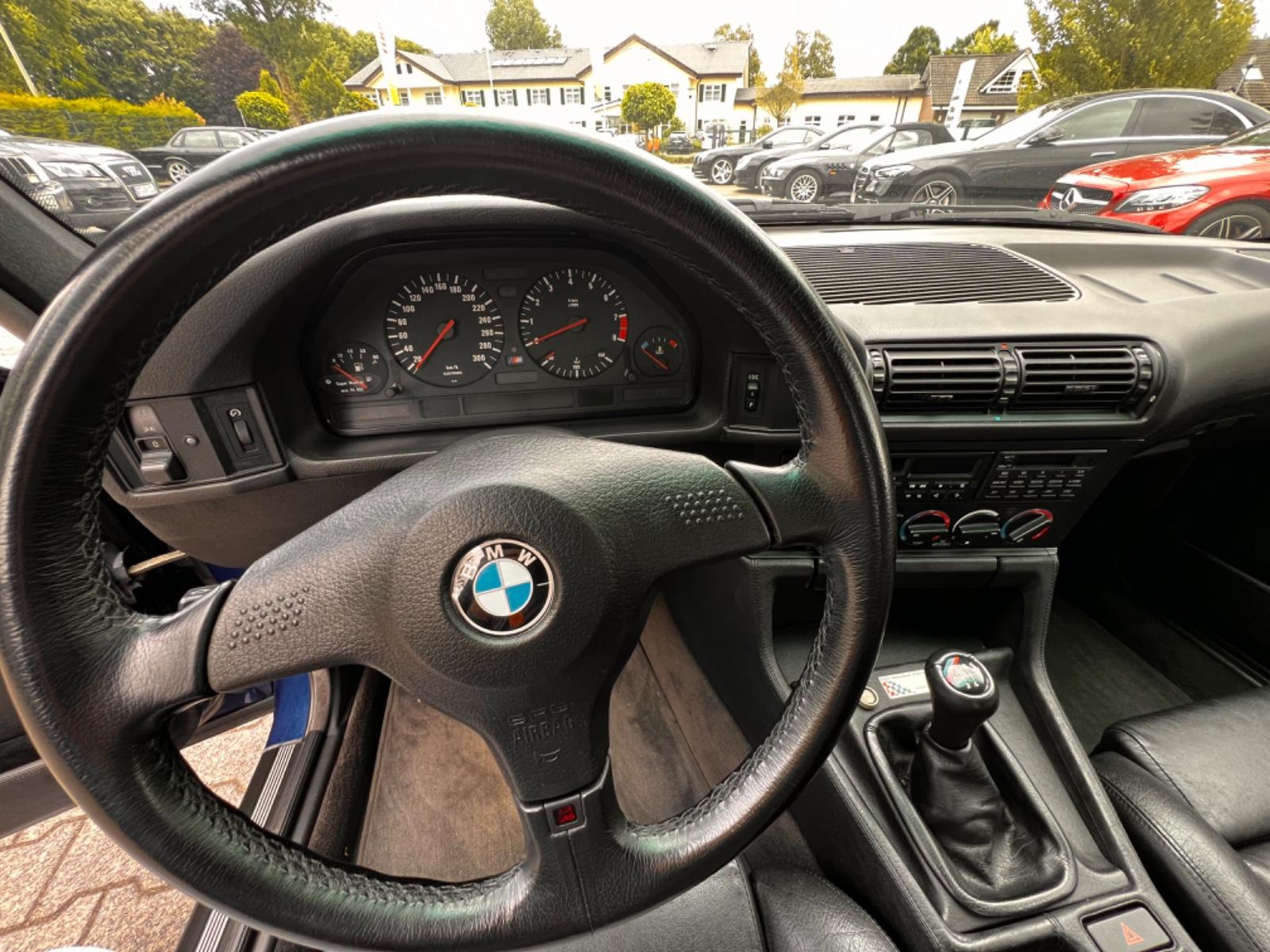 BMW E 34 M 5 Limousine. Deutsch, Nürburgringpaket