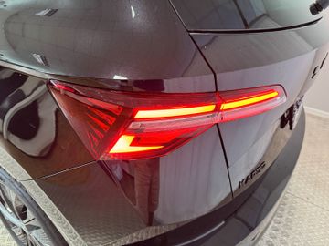 Skoda Karoq Sportline 1.5 Matrix+AHK+Panodach+Kamera