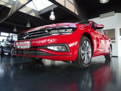 VW Passat Variant 2.0 TDI Business / Navi/ LED/ PDC