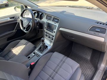 Volkswagen Golf - 7