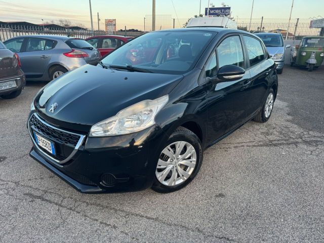 Peugeot 208 1.4 HDi 68 CV 5 porte Allure