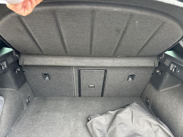 Formentor VZ e-HYBRID *AHK PANODACH +NAVI+LED*