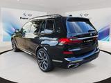 BMW X7 M50d STANDHZ HEAD-UP PANO RFK HIFI LORDOSE BT - BMW X7 M50 aus 2020