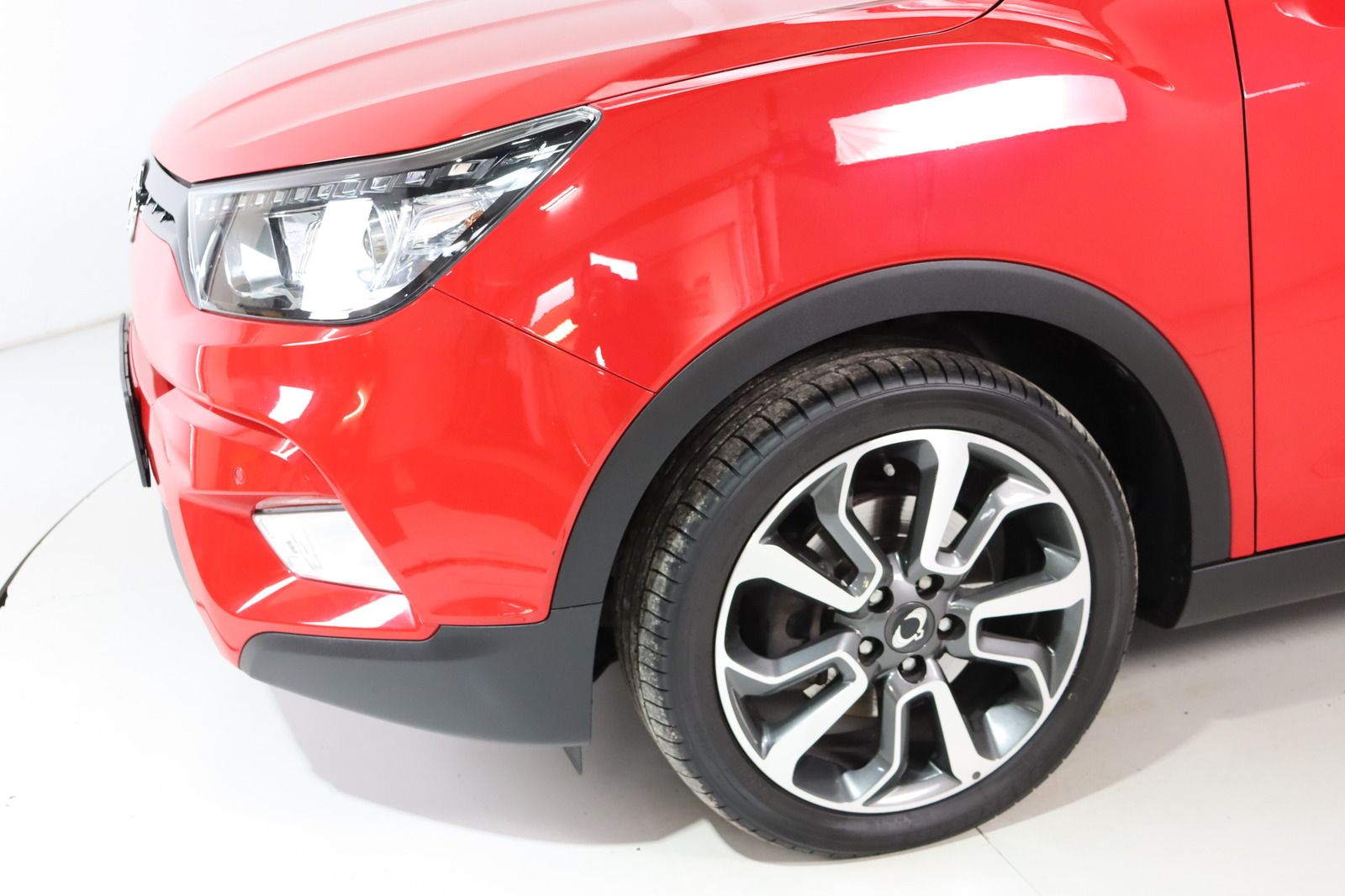 Fahrzeugabbildung Andere Ssangyong Tivoli * Leder * Navi * SHZ* e-XGi 160