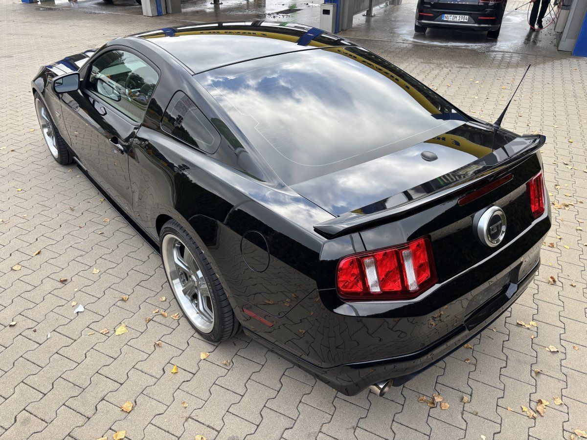 Ford Mustang (GT Premium Unfallfrei/1.Hand/Shelby 20Zo)
