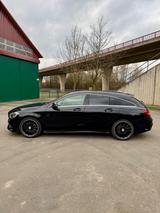 Mercedes-Benz CLA 220 Shooting Brake CLA 220 d DCT AMG Lin... - Mercedes-Benz CLA 220 Shooting Brake aus 2016