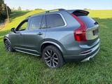 Volvo XC90 T6 AWD Geartronic Momentum Momentum - silberne Volvo XC90