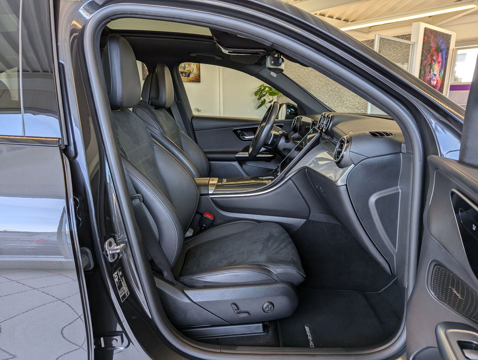 Fahrzeugabbildung Mercedes-Benz GLC 300 d 4M AMG Pano Digital-Light ACC AHK 20"