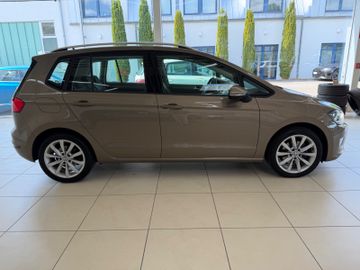 Volkswagen Golf - 4