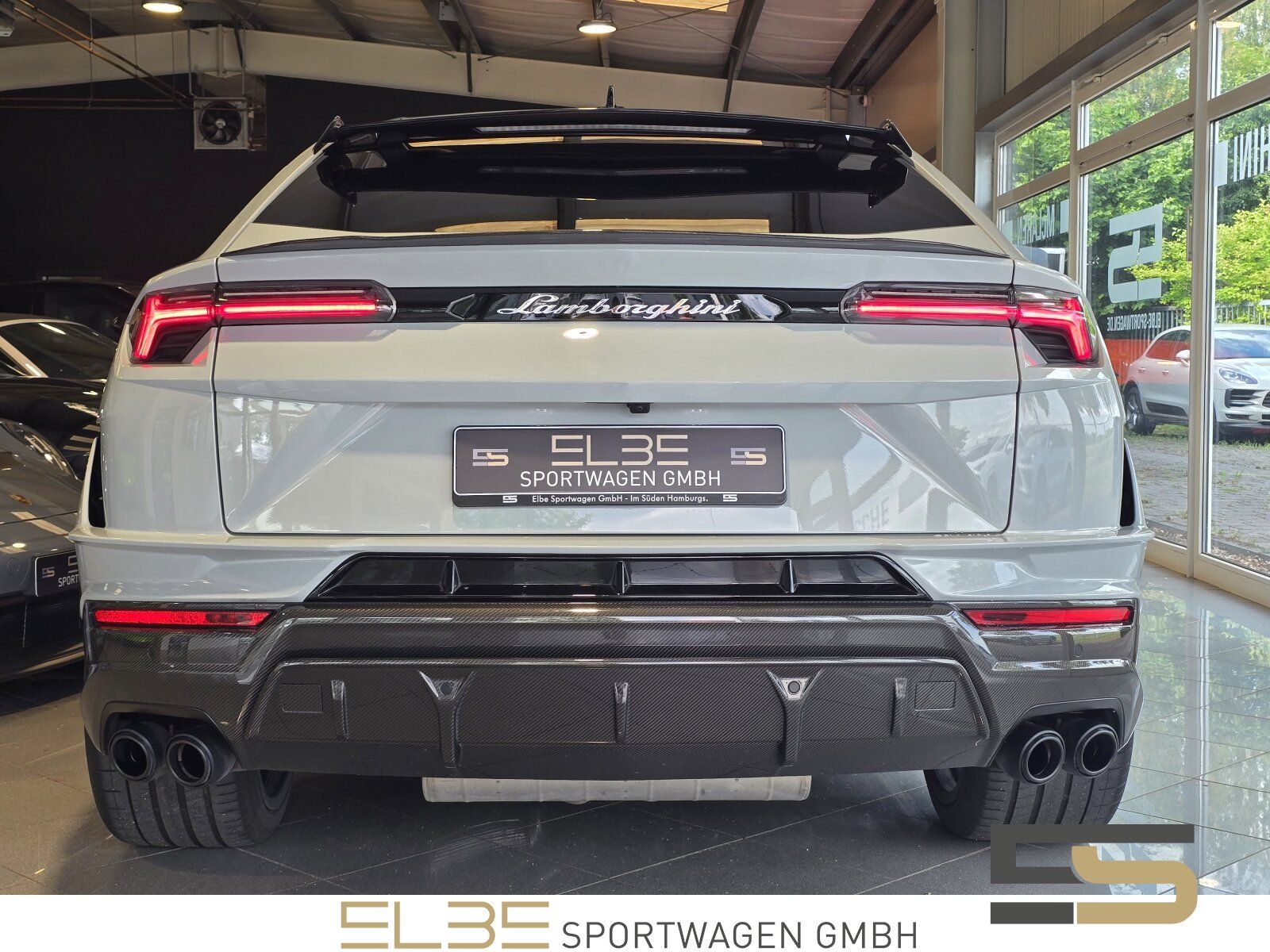 Lamborghini Urus PERFORMANTE FULL CARBON Akrapovic B&O foto 12