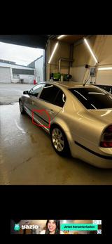 Skoda superb 2.0 Benzin - gebrauchte Skoda Superb aus dem Jahr 2003