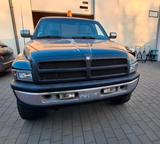 Dodge RAM 1500 Laramie SLT