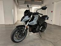 Suzuki GSX-8S Sonderumbau