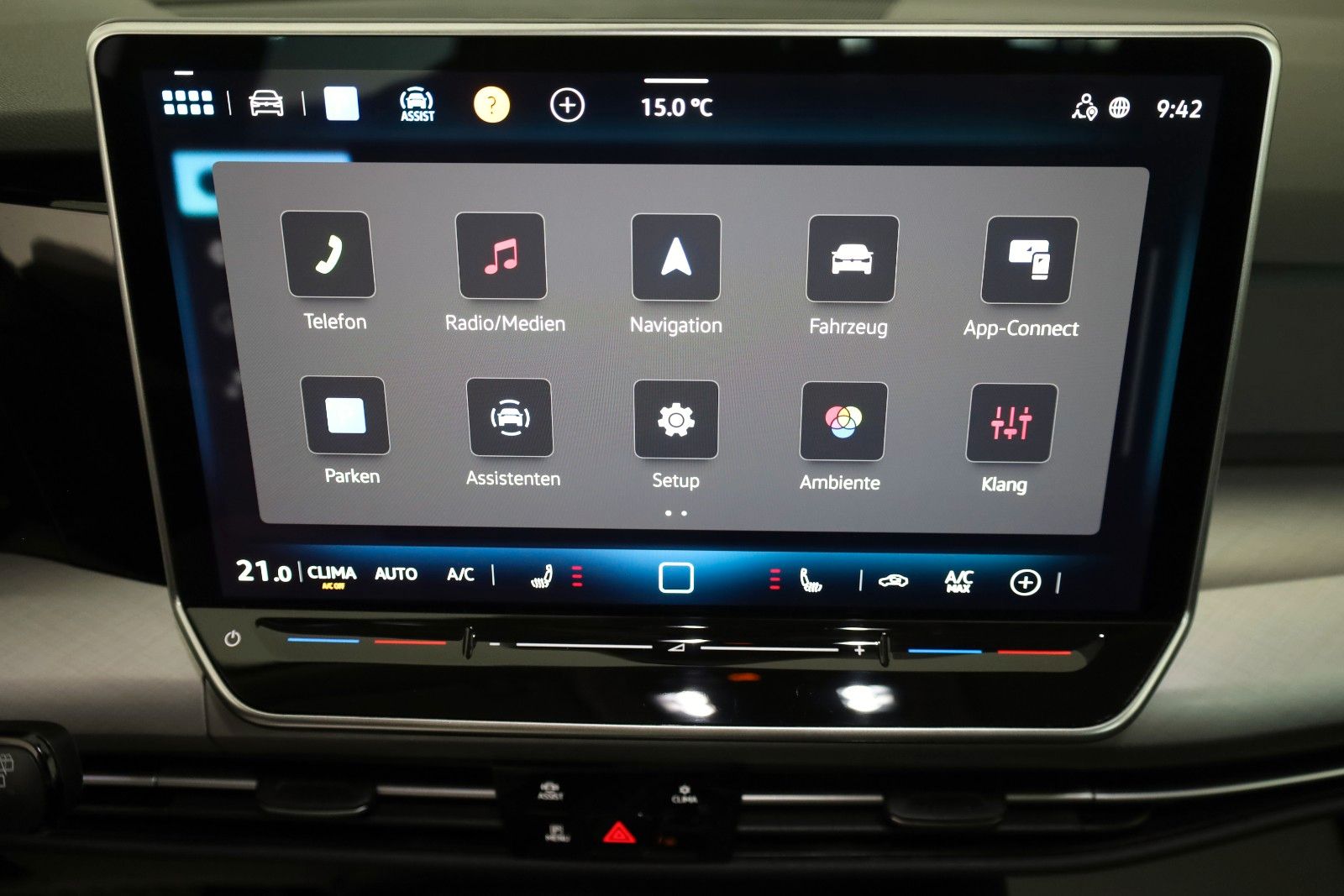 Fahrzeugabbildung Volkswagen Golf VIII Variant Goal, LED, Carplay, SH,ACC,AHK