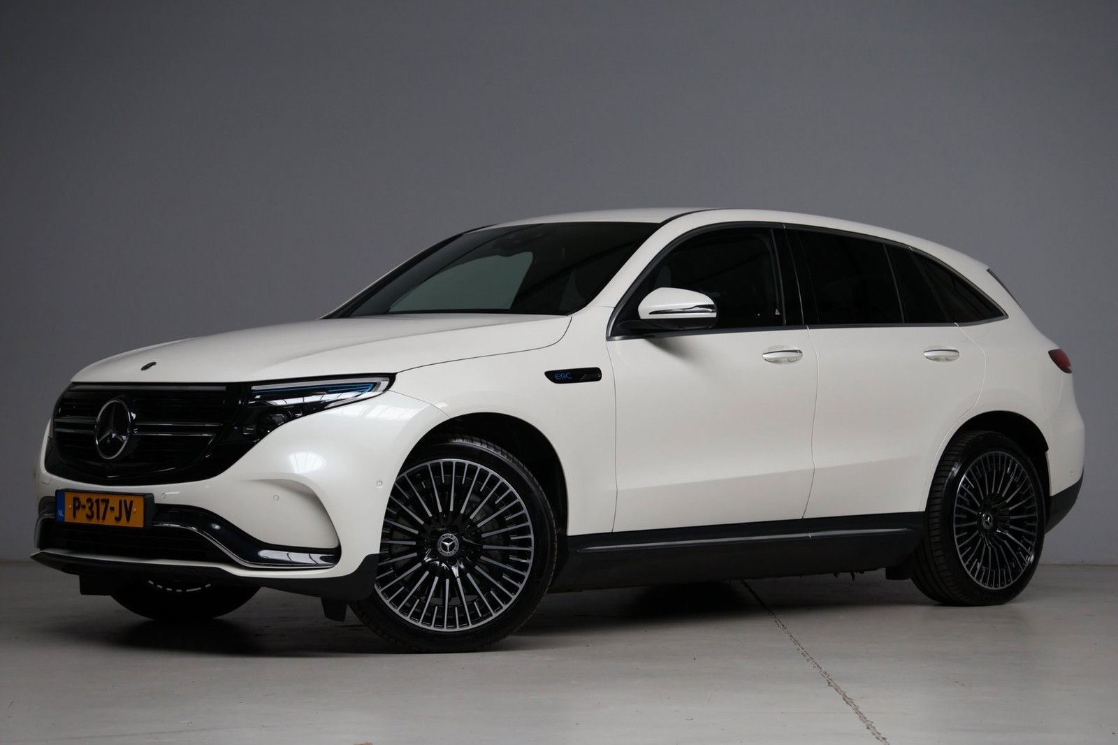 Mercedes-Benz EQC 400 4MATIC AMG Premium Plus 80 kWh | burmest