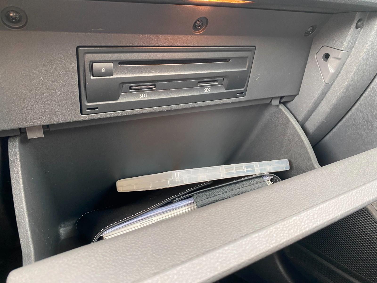Volkswagen T-Cross 1.0 TSI Life ACC LED Navi Carplay