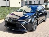 Toyota Corolla Hybrid Club - Toyota Corolla: Club