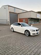 BMW 316D Facelift 2011 E90 - BMW 316: E90