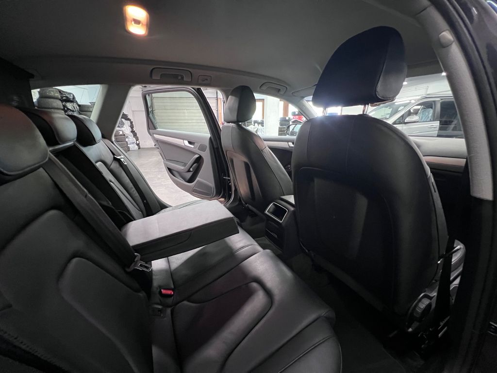 Audi A4 AVANT 2.0 TDI/ 1.HAND/ GARANTIE/ WENIG KM/ Audi A4 AVANT 2.0 TDI/ 1.HAND/ GARANTIE/ WENIG KM/