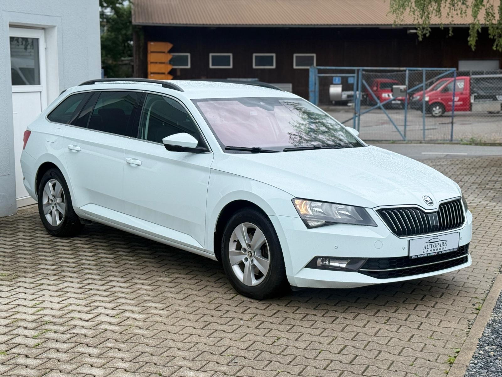 Skoda Superb Combi Ambition I Navi I EU6