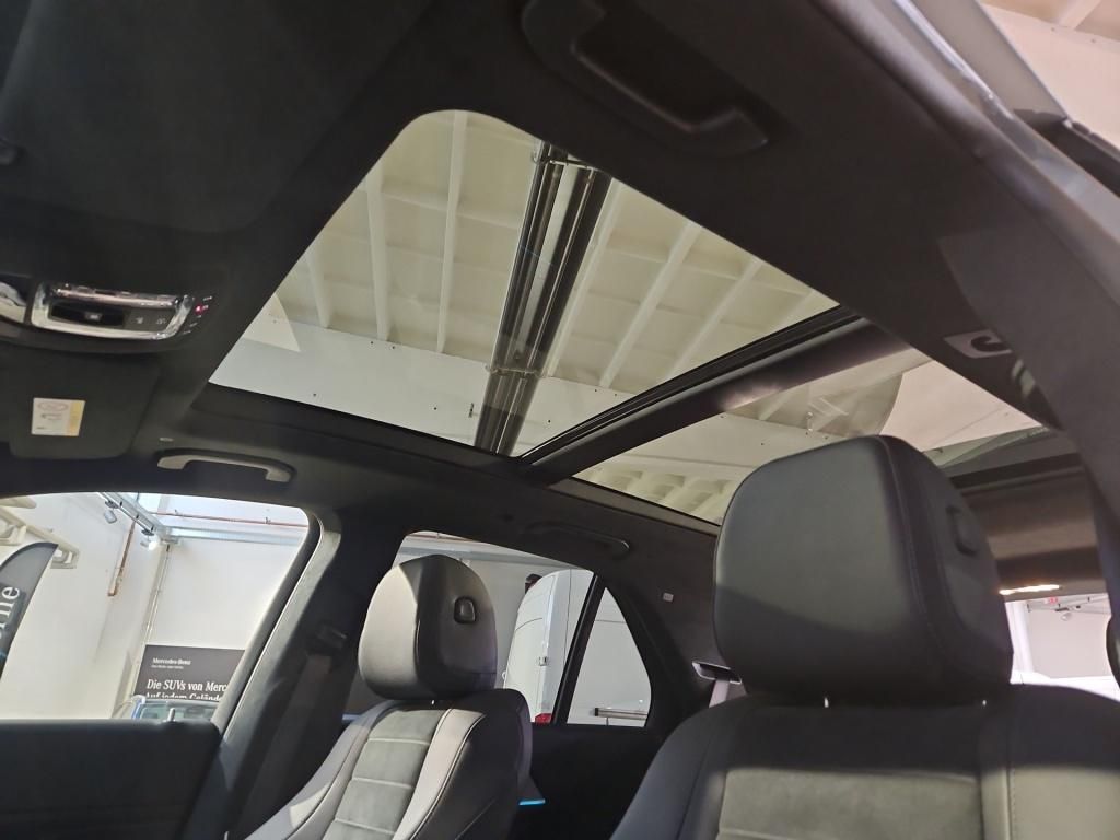 Fahrzeugabbildung Mercedes-Benz GLE 450 4M AMG SDHZ Pano Airmatic HUD 360° LED