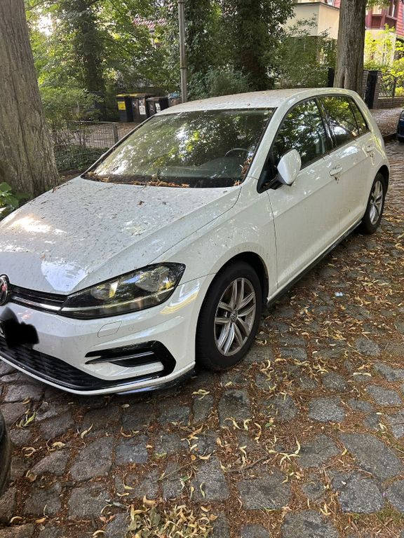 Image of Volkswagen Golf
