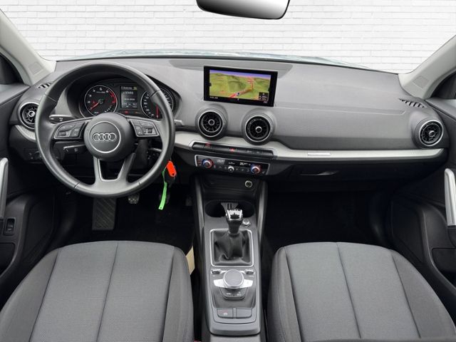 Fahrzeugabbildung Audi Q2 S line 35 TFSI KLIMA LED NAVI ALU