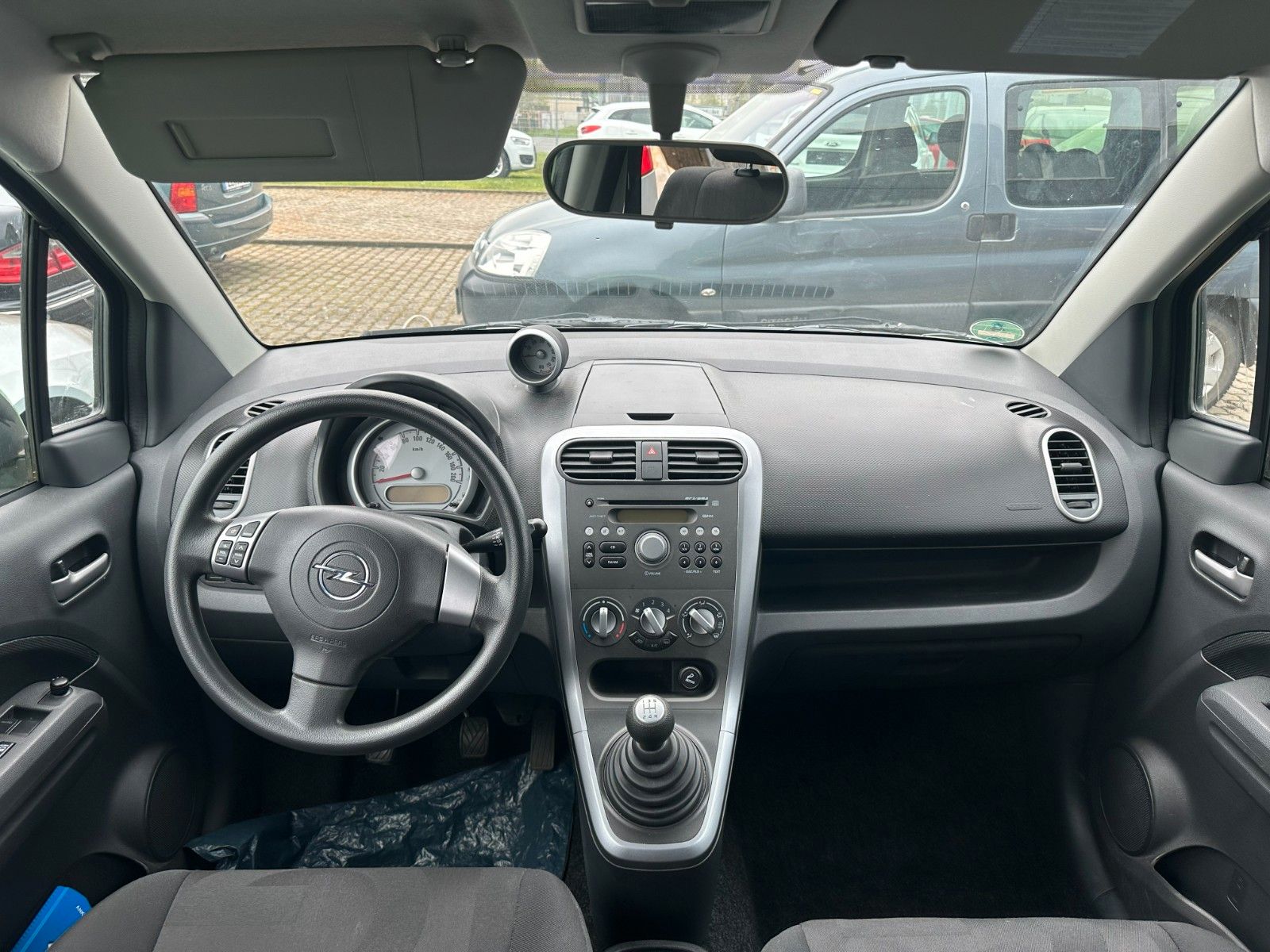 Fahrzeugabbildung Opel Agila B Edition