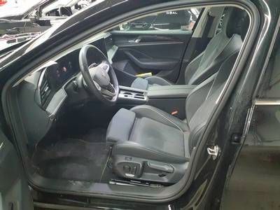 Passat Variant 1.5 TSI eHybrid Business AHK